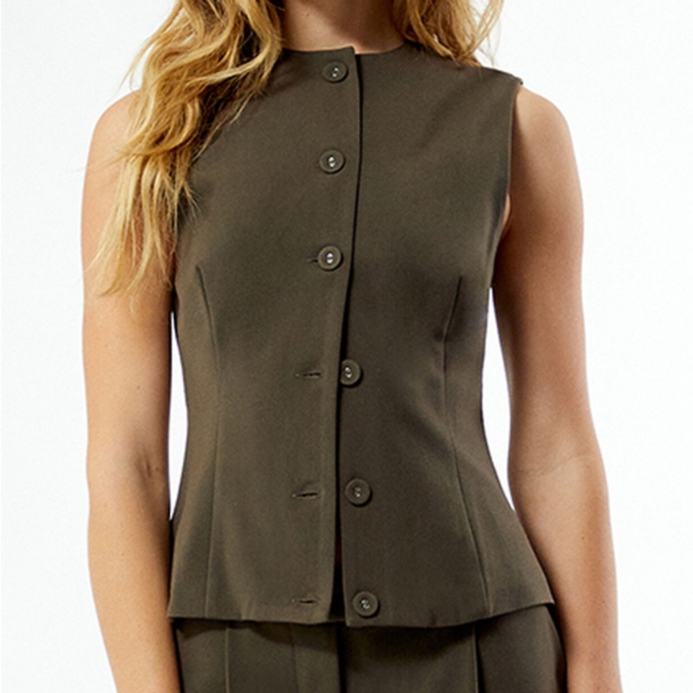 WEWOREWHAT Button Down Vest